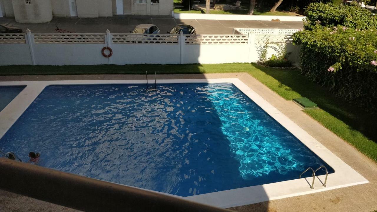 New San Juan Beach Apartment With Ac Аліканте Екстер'єр фото